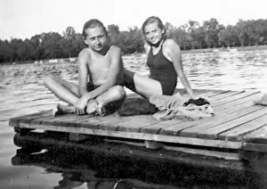 Donau: Eleonore Schwindt with brother