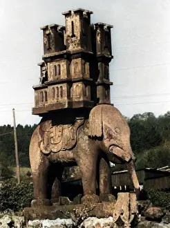 Beeston: ELEPHANT CASTLE BEEHIVE