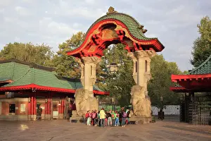 Zoologischer: Elephant Gate, Berlin Zoo, Tiergarten, Berlin, Germany