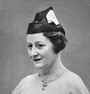 Newnham: Elisabeth Scott (1898 - 1972)