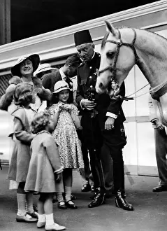 Heir: Elizabeth, Duchess of York, Princess Margaret