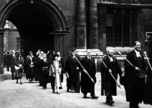 Windsors: Elizabeth at the presentation of her honorary