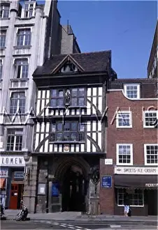 Gatehouses: ELIZABETHAN GATEHOUSE