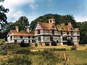 Sherriff: ELIZABETHAN MANSION