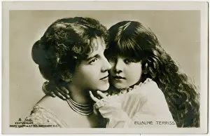 Ellaline: Ellaline Terriss with her daughter