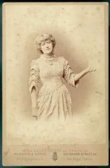 Ophelia: ELLEN TERRY