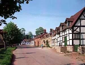 The J Salmon Image Archive: Elmley Castle - Cottages