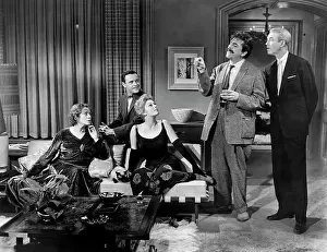 Ernie: Elsa Lanchester - Jack Lemmon - James Stewart