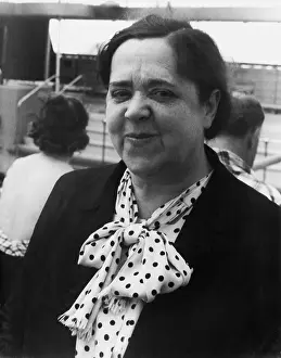 Vechten: Elsa Maxwell, on the Italian ocean line, Conte