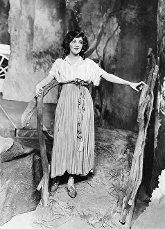 Shea: Elsie Janis in The Passing Show