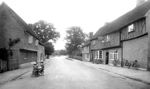 Elstow: Elstow, the Swan Inn 1921