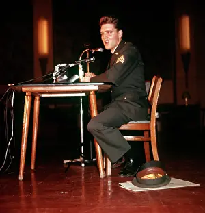 Wehrdienst: Elvis Presley stationed in Germany