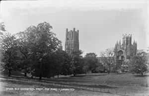 Cambridgeshire: Ely Cathedral from the Park