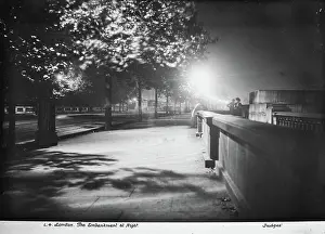 Evokes: The Embankment at Night
