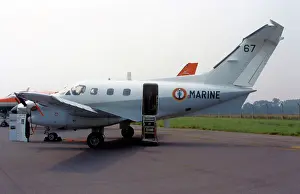 Navale: Embraer EMB-121 Xingu 67