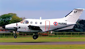 Navale: Embraer EMB-121 Xingu 87