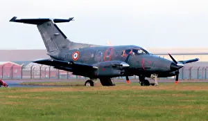 Ecole: Embraer EMB-121AA Xingu 103 / YT