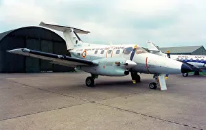 Ecole: Embraer EMB-121AA Xingu 108 / YW