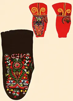 Mitten: Embroidered Mitten