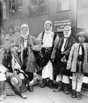 Emigration: Emigrants from Galicia, 1902