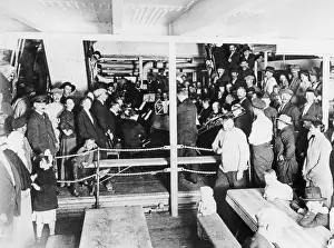 Emigrant: Emigrants on the tween deck, around 1900