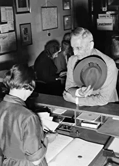 Demographics: Emigration counseling centre in Berlin, 1936