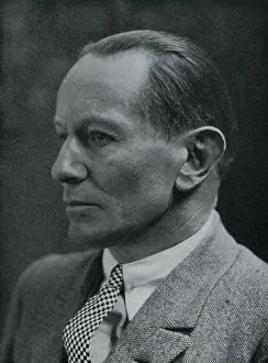 Typographer: Emil Rudolf Weiss