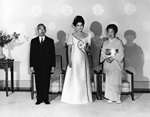 Kuni: Emperor Hirohito
