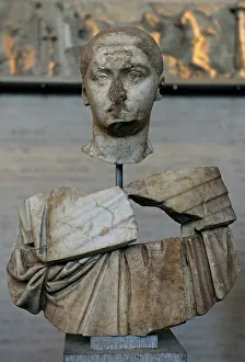 Aurelius: Emperor Severus Alexander (222-235 AD). Bust