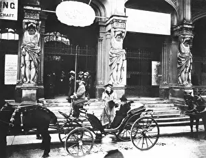 Inaugurated: Empress Augusta Victoria in Munich, 1906