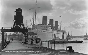Southampton: Empress of Britain at Southampton Dock