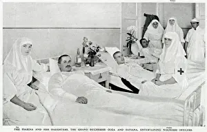 Empress of Russia & daughters assisting at hospital 1915