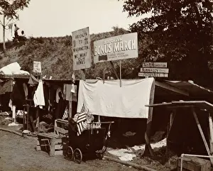 Shacks: Encampment shanties of Brooklyn veterans in the