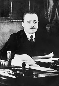 Engelbert: Engelbert Dollfuss, 1933