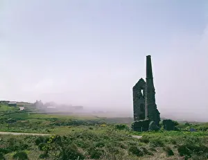 Carn: Engine house at Carn Galver tin mine, Cornwall