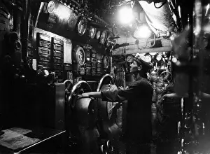 Seaman: Engine room of a German destroyer, 1939