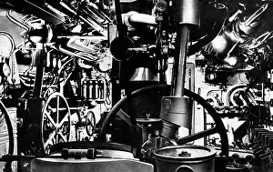 Seaman: Engine room of the U Deutschland, 1916