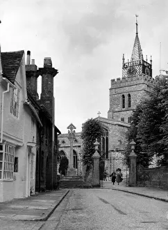 Churchgoing: ENGLAND/AYLESBURY
