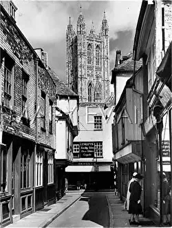 Luckily: ENGLAND/CANTERBURY