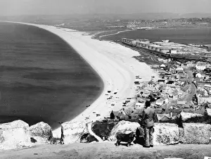 Chesil: ENGLAND/CHESIL BEACH