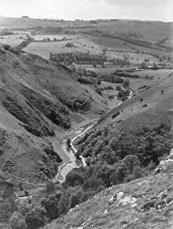Dovedale: ENGLAND/DOVEDALE
