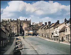 Oncolourisedpic: ENGLAND/LUDLOW 1930S