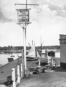 Orwell: ENGLAND/PIN MILL