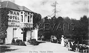 Ditton: ENGLAND/THAMES DITTON