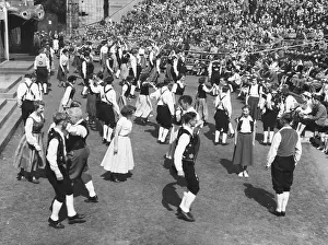 Assemblies: ENGLISH COUNTRY DANCING