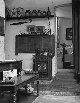 Amberley: ENGLISH COUNTRY INTERIOR