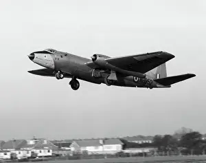Medium Bomber: English Electric Canberra