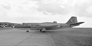 Technicians: English Electric Canberra E.15 WH964 4