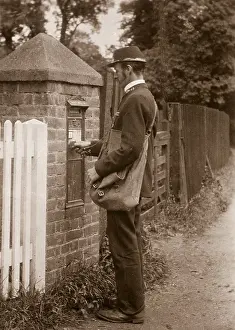 Postmen: ENGLISH RURAL POSTMAN
