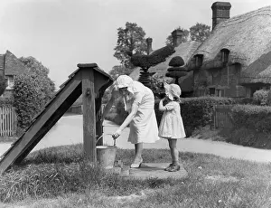 Basing: ENGLISH VILLAGE WELL